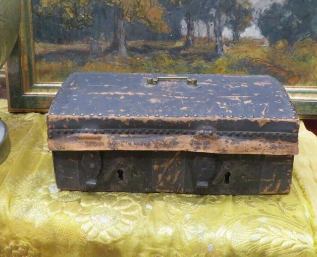 Vuagmiv Coffret maçonnique en bois gravé et en cuir, boîte en bois avec doublure en velours, pour fournitures et outils maçonniques, boîte souvenir Vuagmiv Coffret maçonnique en bois gravé et en cuir, boîte en bois avec doublure en velours, pour fournitures et outils maçonniques, boîte souvenir