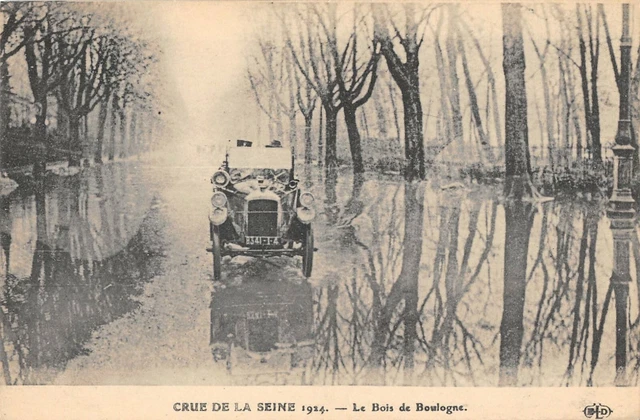 Cpa 75 Paris Crue De La Seine 1914 Le Bois De Boulogne