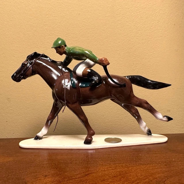 Hagen-Renaker Specialty #3297 RACE HORSE WITH JOCKEY - RETIRED 12/31/2021 Flaws