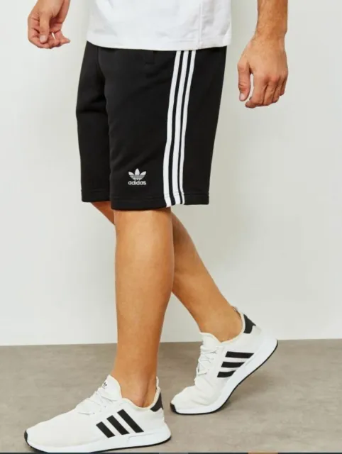 New Men's Adidas Originals 3 Stripes Trefoil Shorts Size Small Black