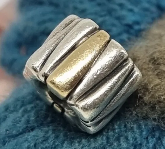 Genuine Pandora Silver & 14ct Gold Triangle Pattern Charm 💕 925 ALE