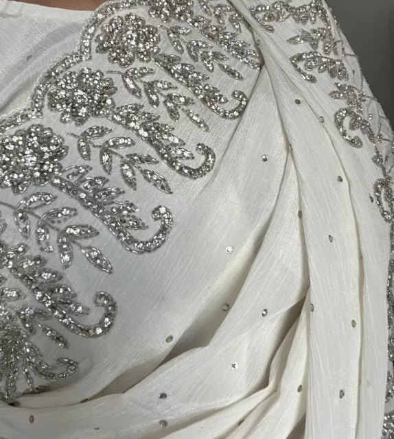 Abito da festa sari da sposa Nikkah bianco e argento pietra NUOVO 2