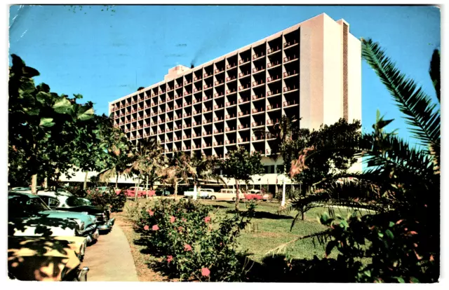 Postcard Chrome Caribe Hilton Hotel San Juan , Puerto Rico