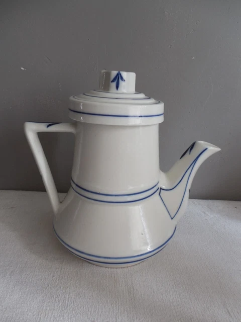 Set De 6 Tasses & 5 Soucoupes En Porcelaine Fine Ancienne - Style Bayeux - Signé Bleu