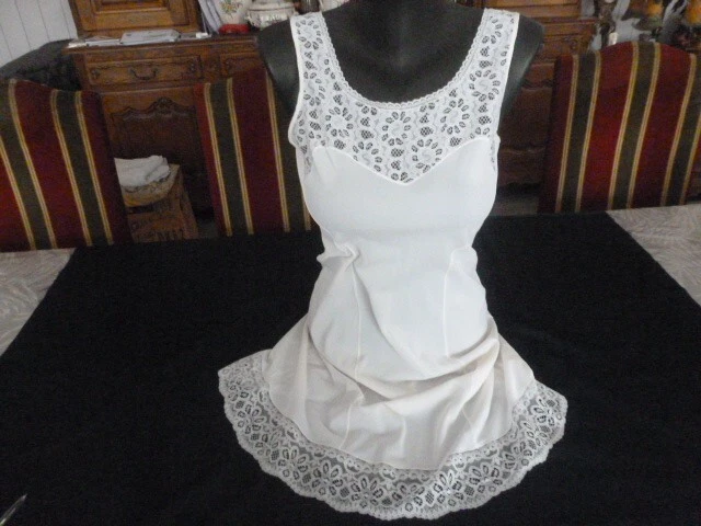 Fond de robe / combinaison nylon turquoise t 42 - Vêtements