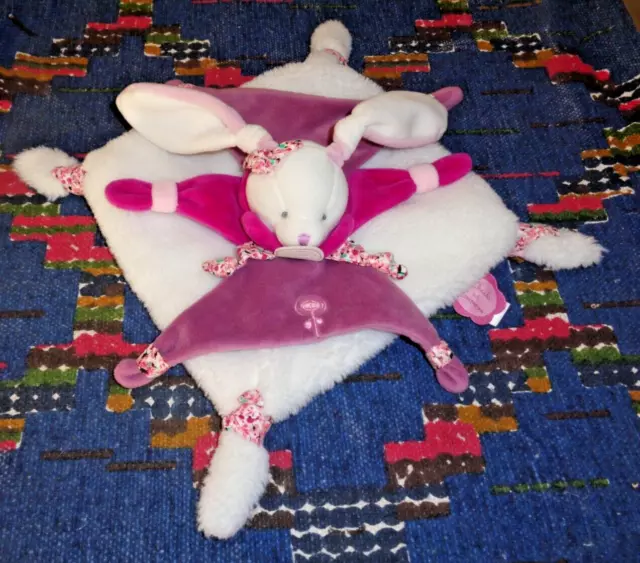 5Pa/  Doudou Et Compagnie Plat Lapin Cerise Violet Rose Blanc Kom 9
