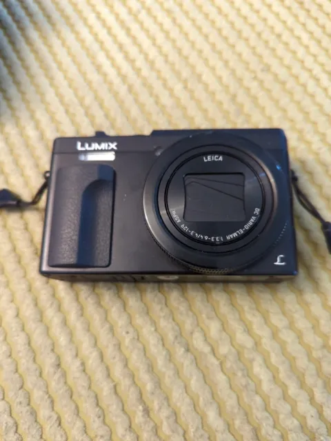 Panasonic LUMIX DC-TZ90 Camera - Black. Case, memory card. Fully Working