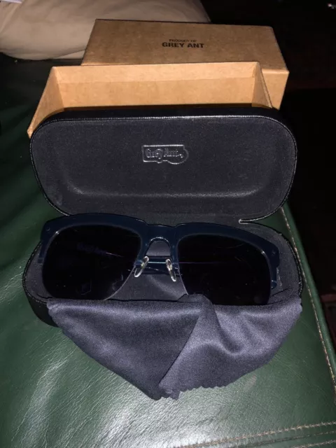 Grey Ant Sunglasses Kennedy Frame W/Case & Box - Blue