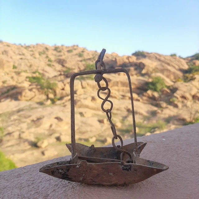 Antique wrought cast Iron grease whale  Oil Betty Lamp Lantern rare hand forged 3