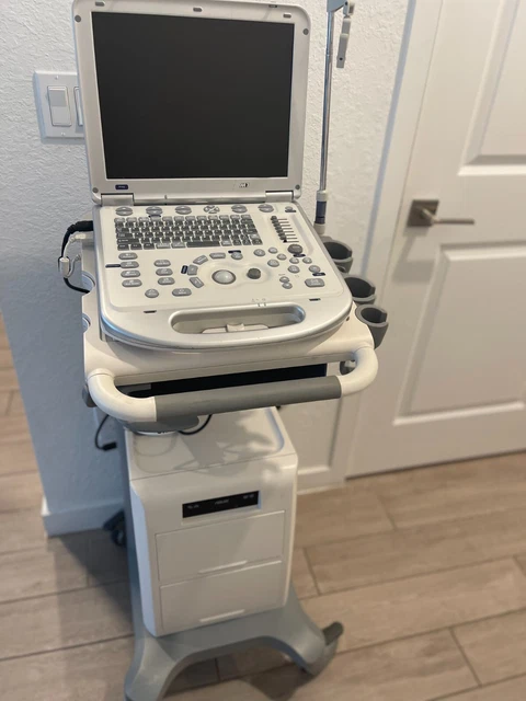 Mindray Ultrasound M7 Portable U/S System With Cardiac Probe And Cart. Mindray Ultrasound M7 Portable U/S System With Cardiac Probe And Cart.