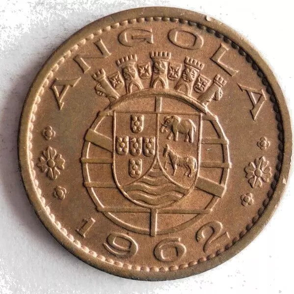 1962 ANGOLA 20 CENTAVOS - Excellent Coin - FREE SHIP - Bin #410