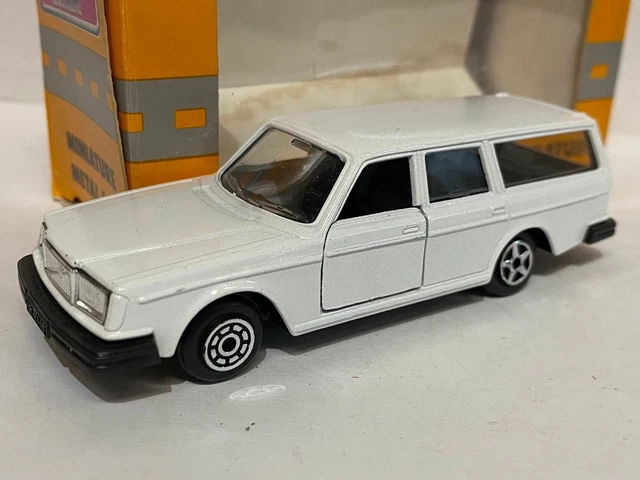 NOREV JET-CAR 1/43è Volvo 264 GL Break 1982 – Très Bon état – Réf 896