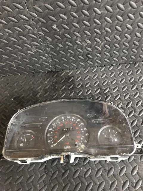 Tappo Serbatoio Carburante Con 2 Chiavi Per Ford Transit MK6 2000-2005, Codice 2C1A9K163AA – Sostituzione Diretta
