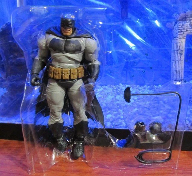 DC Multiverse 2022 DARK KNIGHT RETURNS BATMAN FIGURE Loose 7" McFarlane Horse