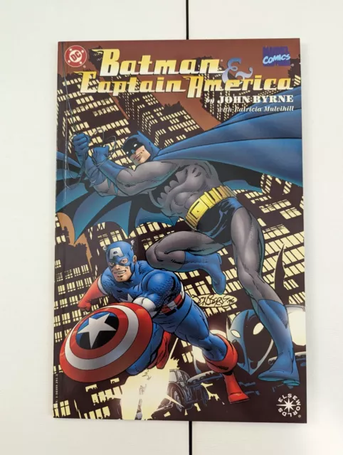 Batman and Captain America DC & Marvel Comics 1996 with Bag and Board Elseworlds