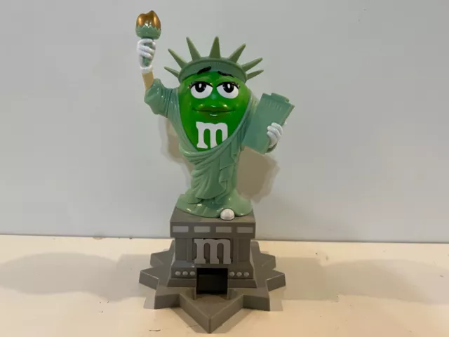 M&M's MM World Ms. Statue of Liberty Dispenser Lady Green