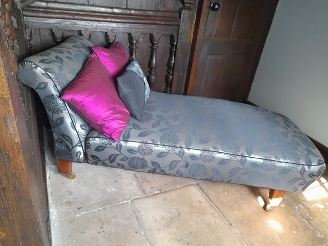 Victorian Day Bed/Chaise Longue Traditionally Reupholstered