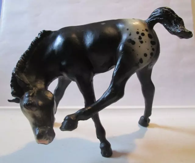 VINTAGE Breyer MODEL HORSE black & white appaloosa foal scratching  #7 TOY USA