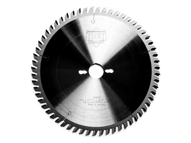 Lame De Scie Circulaire Kwb 250 X 30 Mm – Coupe Extra-fine Pour Bois, Fabrication Allemande