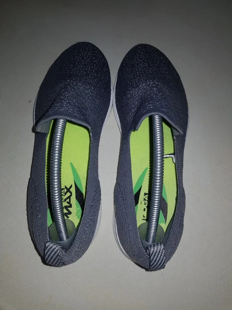 Ladies skechers goga max discount