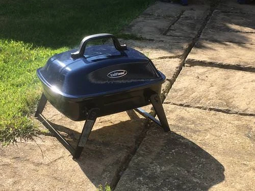 GRILL UNIFLAME BBQ Gas Heat Porcelain Steel Portable BBQs