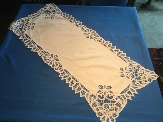 Chemin De Table Rectangulaire écru 40x110 Cm - Broderie Filet Main En Coton