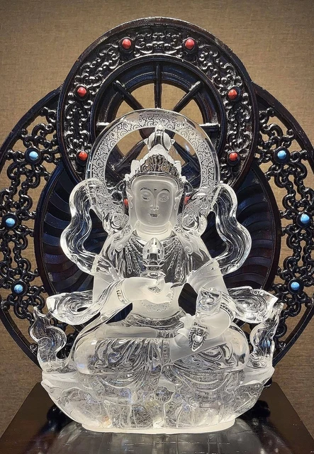 Chinese Exquisite Handmade Buddha Carving Natural Crystal Statue 2