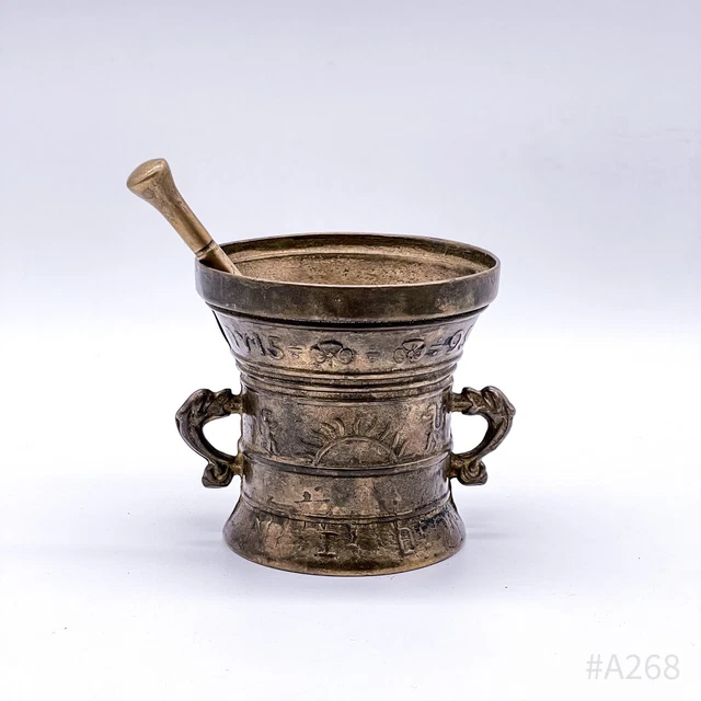 Antique Brass Mortar Pharmacy Mortar With Pestle/Tappet, Decorated 11cm