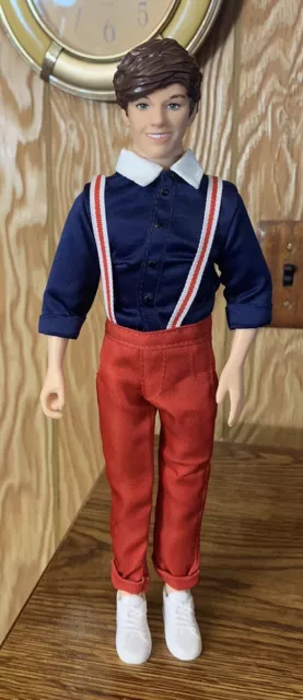 One Direction 1D LOUIS Doll Sings “One Thing” Concert Collection 2011