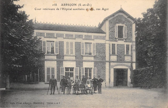 Cpa 91 Arpajon / Cour Interieure De L'hopital Auxiliaire N°289 / Rue Agot