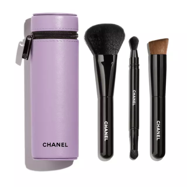 LES PINCEAUX DE CHANEL Touch-Up Face Brush N°104 by CHANEL at