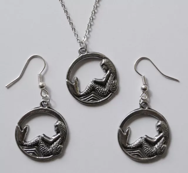 Earrings & NECKLACE #168 Pewter MERMAID in CIRCLE (22mm) Silver Tone Set