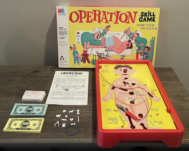 VTG 1965 OPERATION Board Game SmoKing Doc MiLTon BradLeY COMPLETE Light