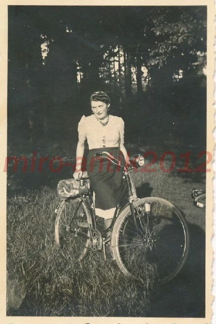 Photo, memory Kr.Schw. KHD, by wheel to Colditz, 1939; 5026-339