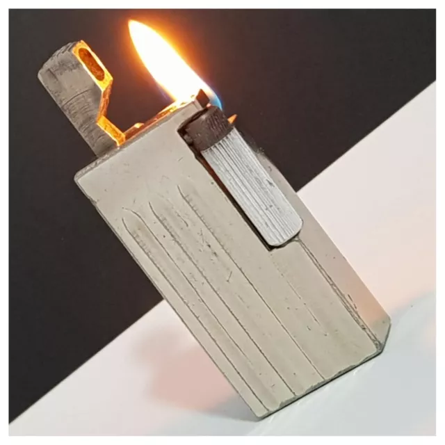 BRIQUET ESSENCE * JYM * Vintage Petrol Lighter-Feuerzeug-Accendino-打火机-Rare  EUR 45,00 - PicClick FR