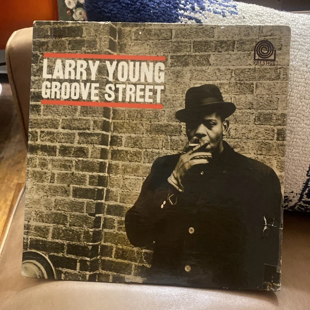 LARRY YOUNG GROOVE Street LP Vinyl Record Prestige Jazz 4 ET8