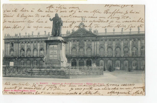 CPA 54 NANCY statue et place stanislas hotel de ville
