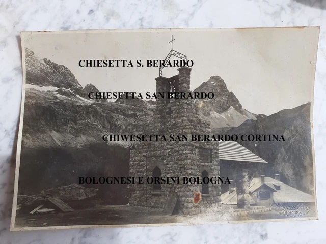 Foto inizi anni ’20 della Chiesetta di S. Bernardo a Cortina d’Ampezzo Belluno