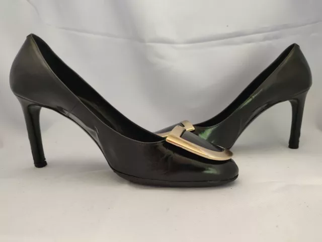 Roger Vivier Black Patent Gold Buckle Shoes sz 37