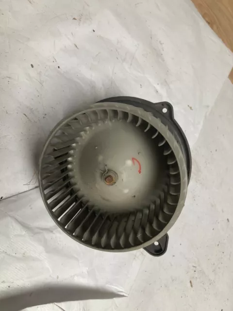 0130111202 0160700362 Ventilateur de chauffage Audi A6 rs64B1820021B