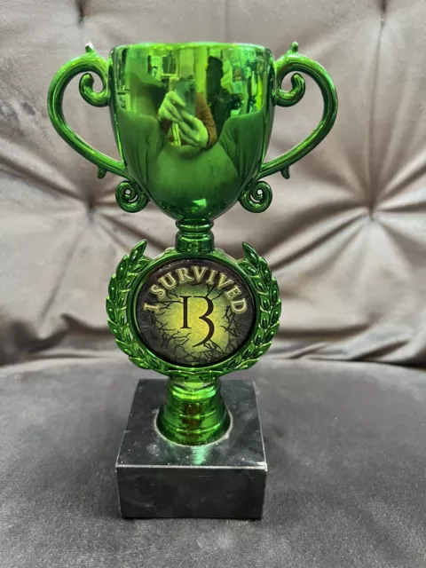 Alton Towers 13 Thirteen Rollercoaster Ride Trophy Green 8" Tall ( I Survived )