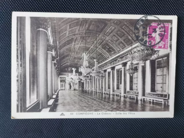 CPA 60 COMPIEGNE - Le Château - Salle des Fêtes