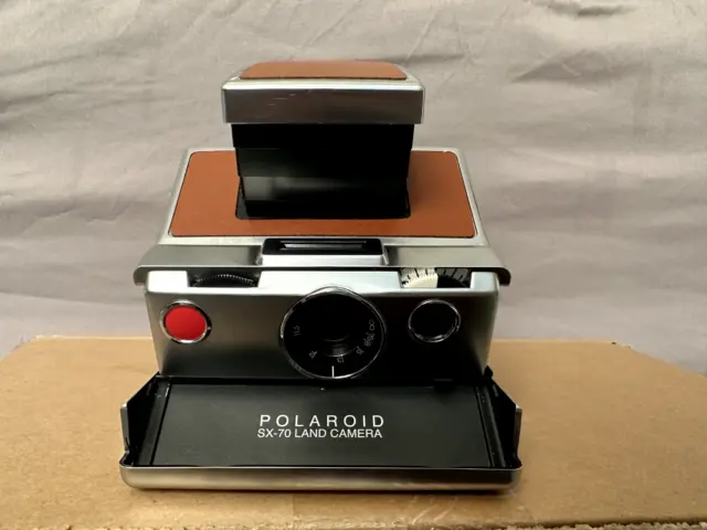 Polaroid SX-70 Land Camera PROFESSIONALLY REFURBISHED MODDED TESTED shoots 600