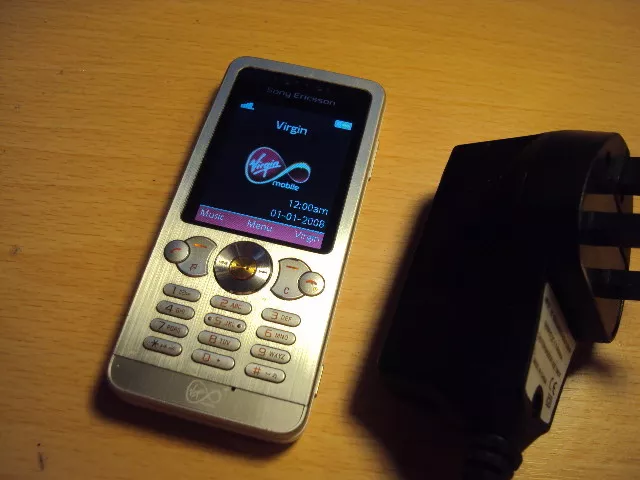 Easy Basic Cheap Senior  Pensioner Elderly Sony Ericsson W302 On Virgin+Charge