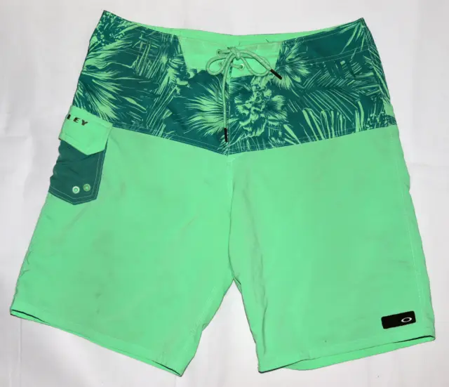 Oakley Regular Fit Men's Board Shorts Surf Swim Trunks Size 34