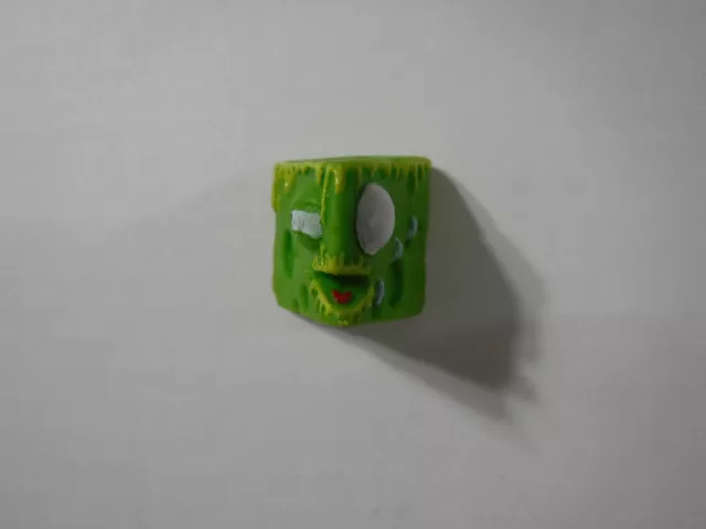 The Trash Pack Series 5 - Queasy Cheesy - Common -Trashie