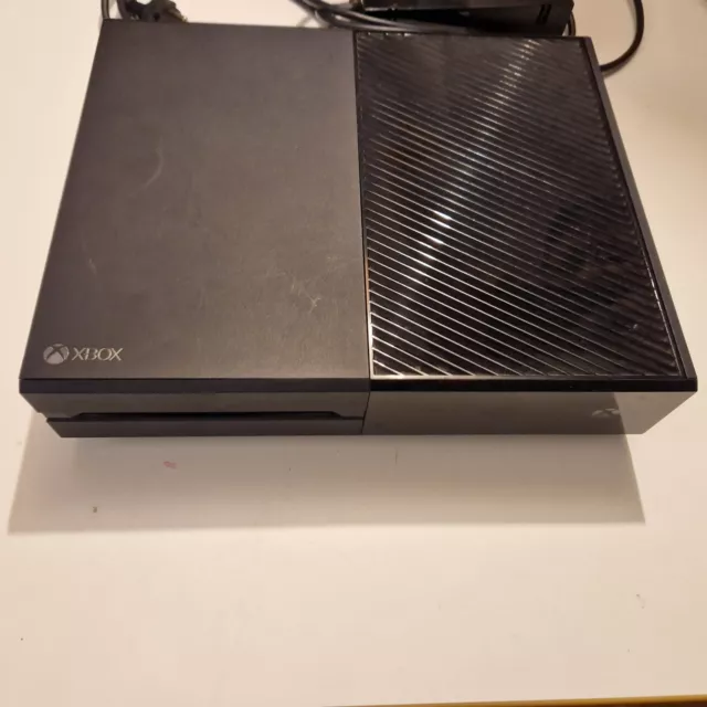 Microsoft Xbox One 500GB Spielkonsole - Schwarz