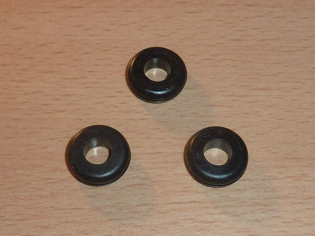 3 St. (3 pc.) Kabeltülle / Gummitülle / Kabeldurchführung (Kabel-Ø 8 mm)