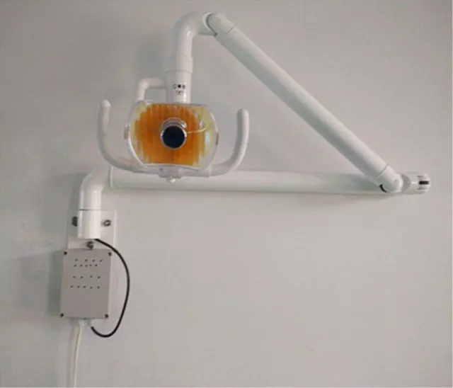 50W Wall-mounted Dental Medical Surgical Lamp Shadowless Cold Light with Arm ENT