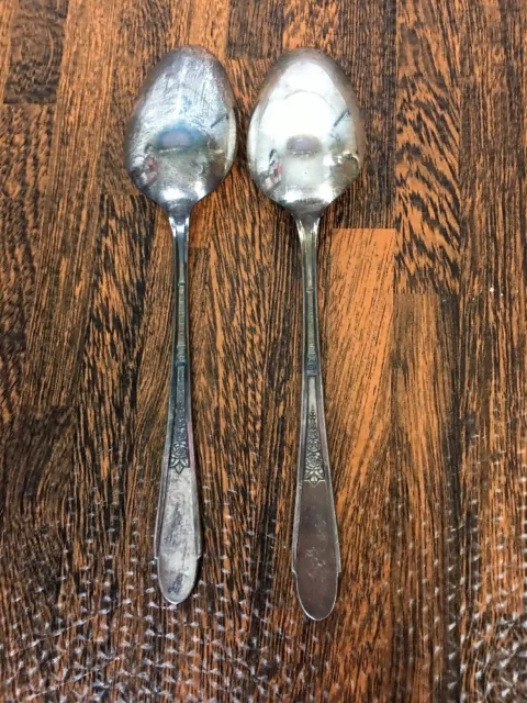 Lot of 2 WM Rogers Sons Tablespoons 1941 GARDENIA Pattern Silverplate IS 2